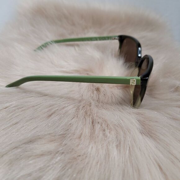 Fendi FS5231 Grey/Black/Green Women's Square Sunglasses - Picture 1 of 8